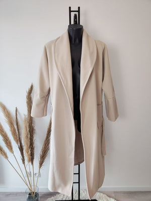 Manteau long à ceinture beige